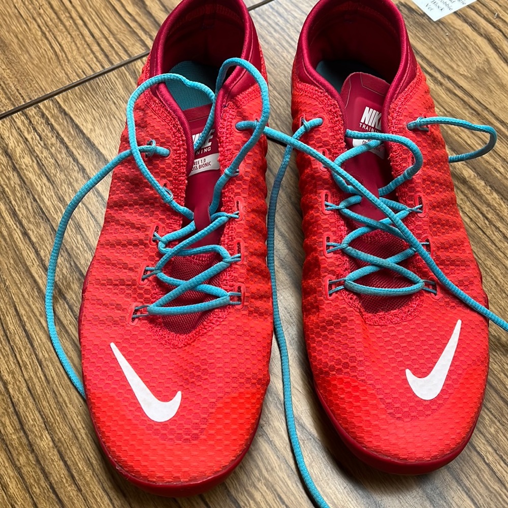 Woman’s Nike shoes